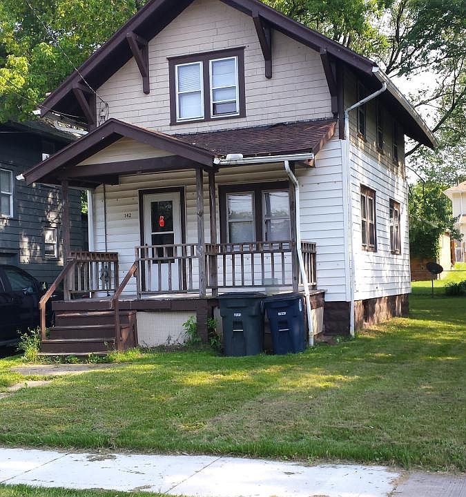 2nd image of 1142 Santee Ave