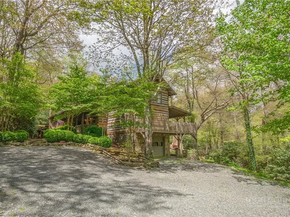 204 Huckleberry Trail, Blowing Rock, NC 28605