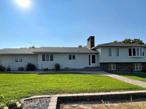 5755 93rd Ave SE, Dickey, ND 58431