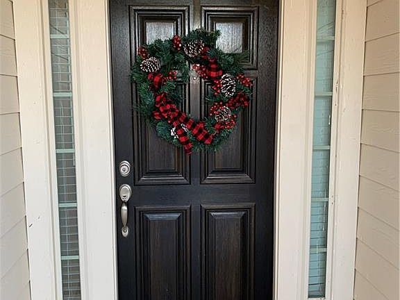 2nd image of 617 Carly Ann Ln
