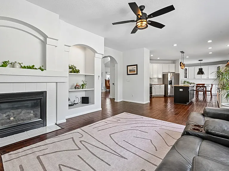 21665 Mount Elbert Pl — Photo 14