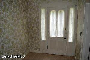 spacious front entry