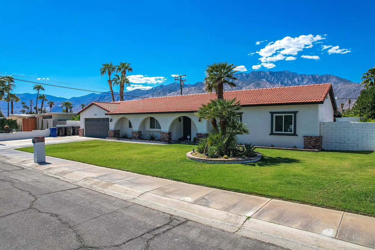 Building Photo - N San Gorgonio Rd