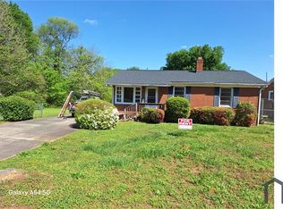 2214 Custer St, Charlotte, NC 28216