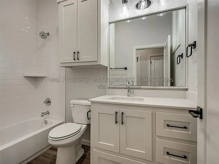 5933 NW 158th St — Photo 24