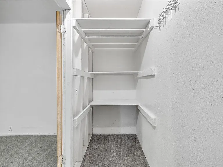7108 Willis Ave — Photo 23