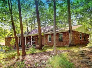 5230 Arrowwood Dr, Charleston, WV 25313