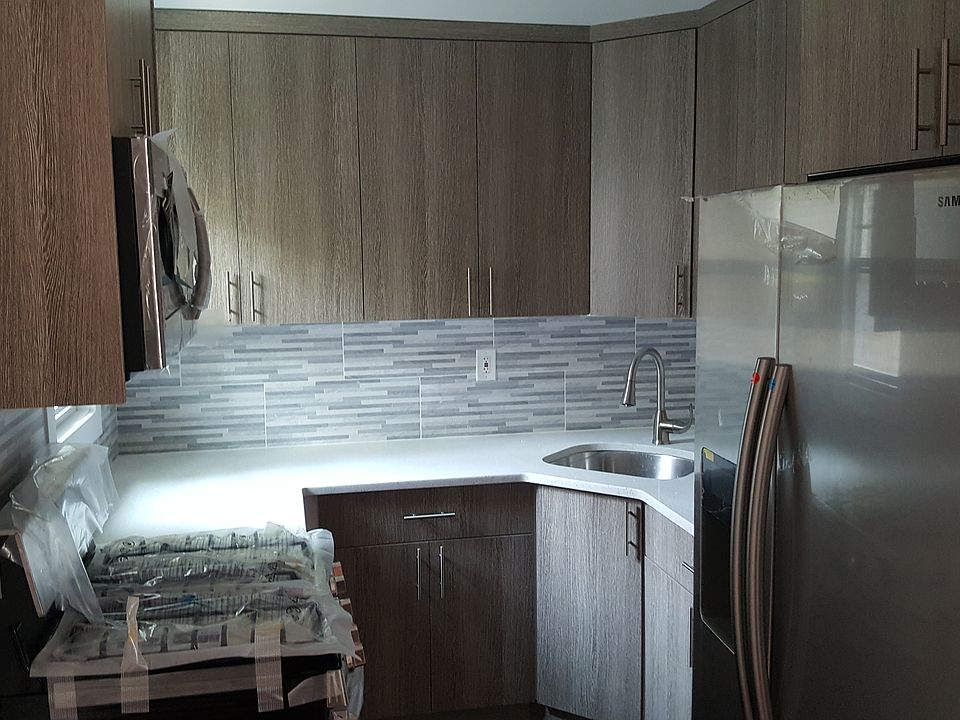 2nd image of 51 Dorlon St