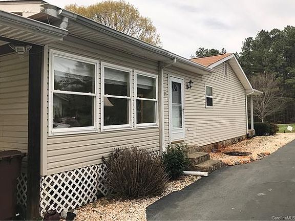 4th image of 1888 Rollins Dr