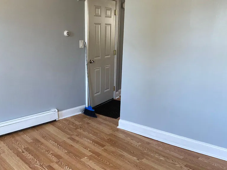 1102 Paterson Plank Rd — Photo 6