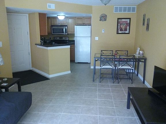3rd image of 1916 Lake Atriums Cir APT 26