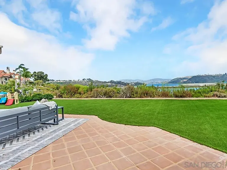 7564 Navigator Cir — Photo 23