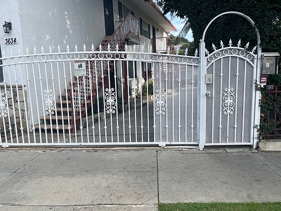 2nd image of 3634 N Eagle Rock Blvd