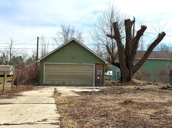 522 Michigan Ave, Alpena, MI 49707