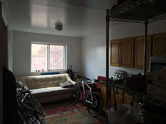 Rented by Rennit Inc. | media 35