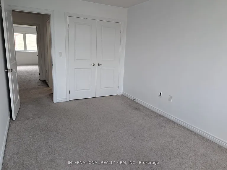 734 Yarfield Cres #MAIN — Photo 16