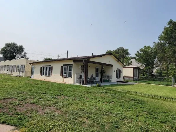 300-302 W Maple St, Lamar, CO 81052