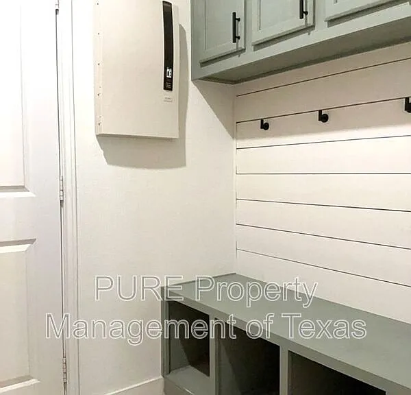 2302 Barnett Dr — Photo 24