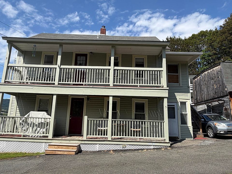 1st image of 5 Richmond Ln
