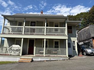 5 Richmond Ln, Adams, MA 01220