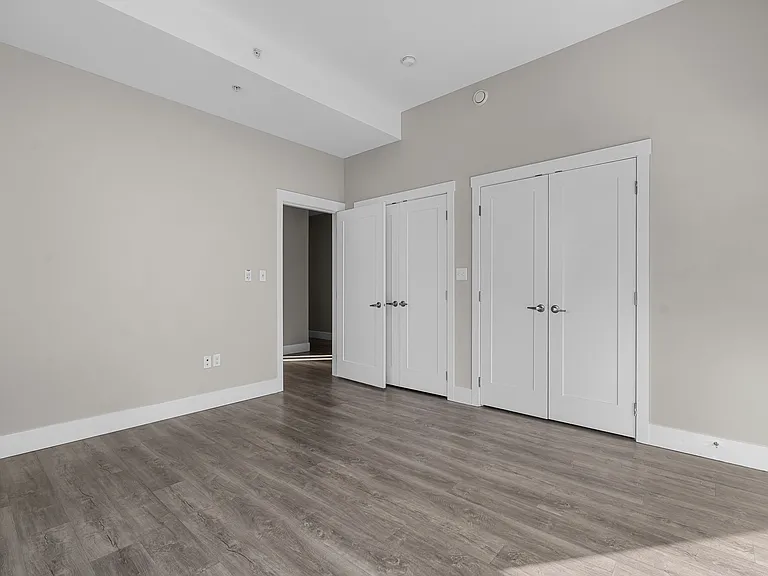 3569 Dutch Village Rd — Photo 62