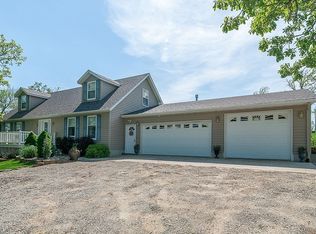 7769 18th Ave, Blairstown, IA 52209