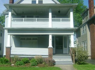 2180 Edgewood Rd, Cleveland Heights, OH 44118