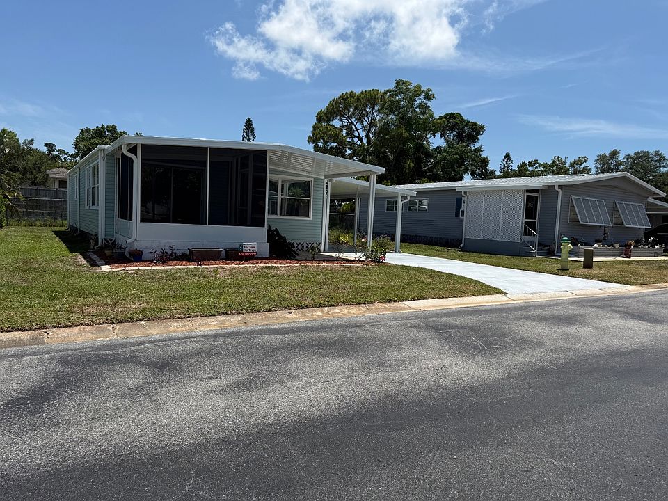 1st image of 2922 Saralake Dr S