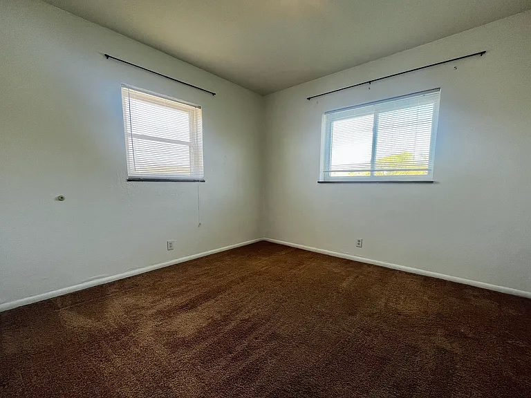 6466 Farmdale Rd #1 — Photo 7