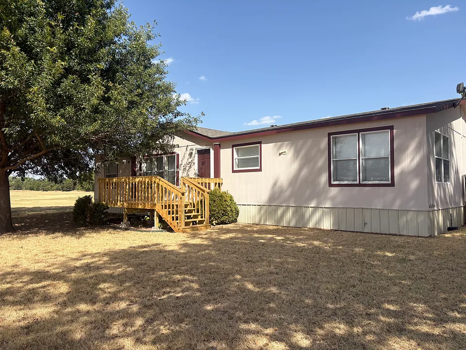 1400 SE Bishop Rd