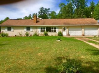 2988 E Meinert Rd, Holton, MI 49425
