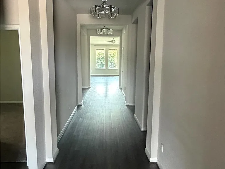 641 Gabrielle Anne Dr — Photo 4