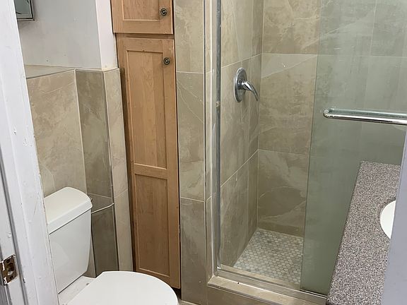 5th image of 2976 John F Kennedy Blvd APT 2