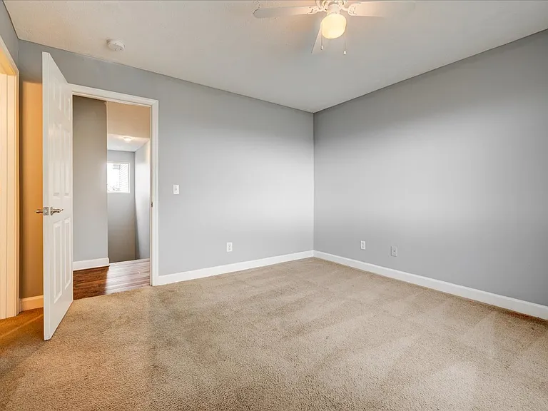 Cross Lake Apartments — Photo 165