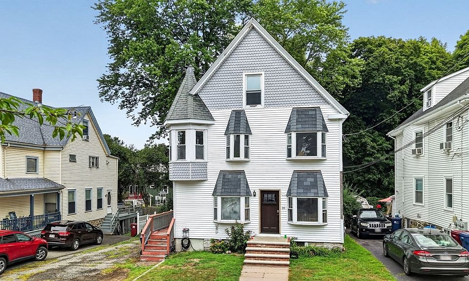 1st image of 28-28 Crescent Ave #30