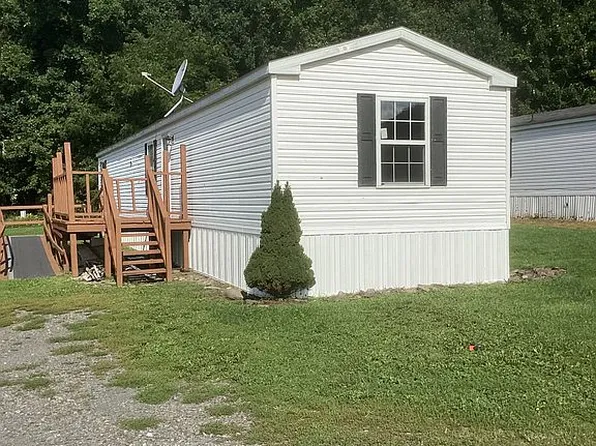 342 Woodside Ter #3, Towanda, PA 18848