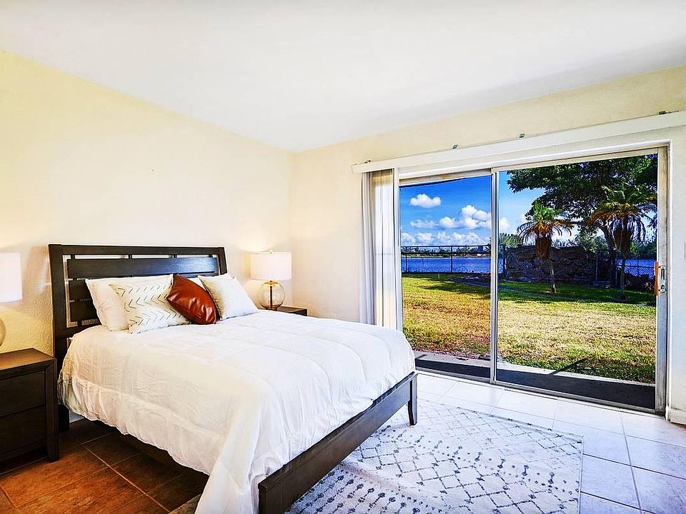 1st image of 1585 NW 103rd St #115
