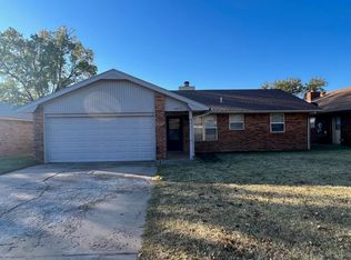 5413 Fountain Head Dr, Enid, OK 73703
