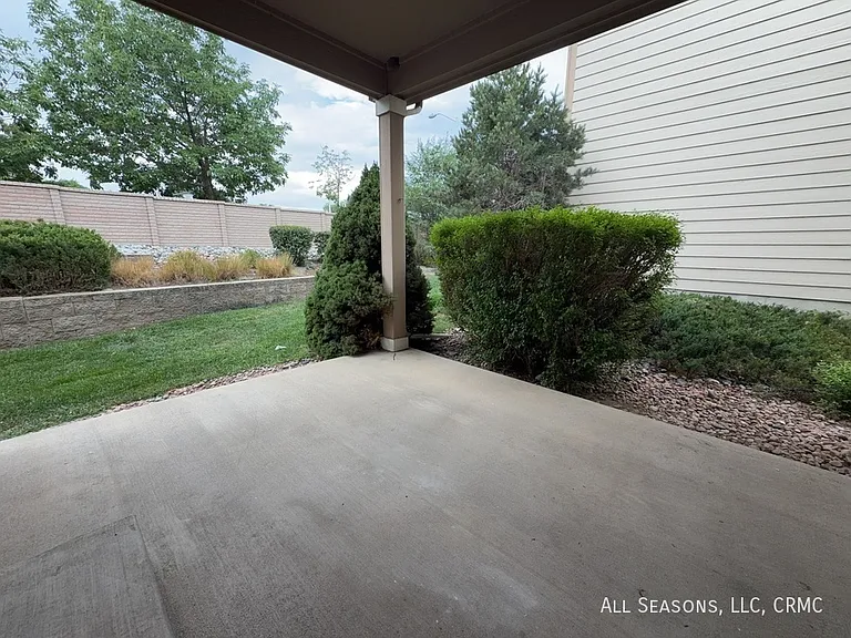 2520 Sierra Springs Dr — Photo 15