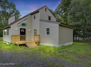 640 Sullivan Trl, Tobyhanna, PA 18466