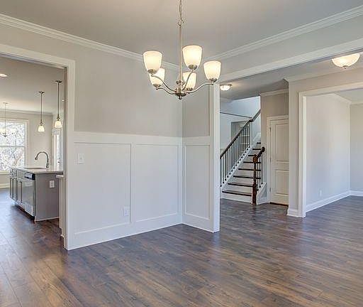 5th image of 4730 Shady Lake Cir