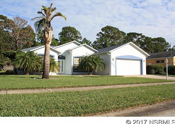 1st image of 121 San Remo Dr