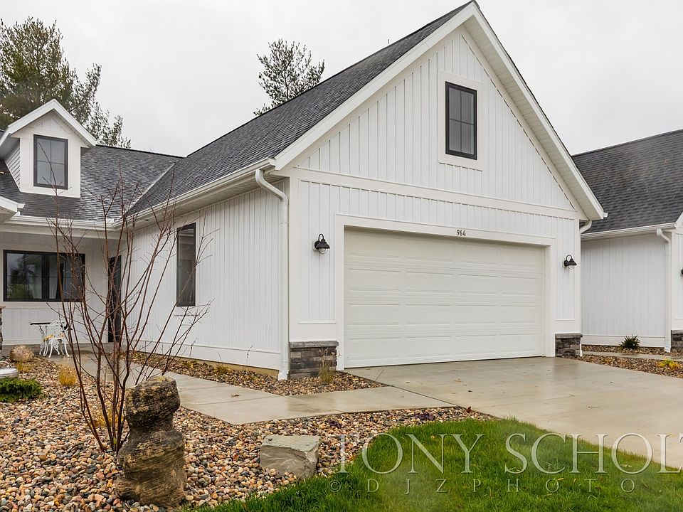 1st image of 964 Harper Woods Dr SW #2