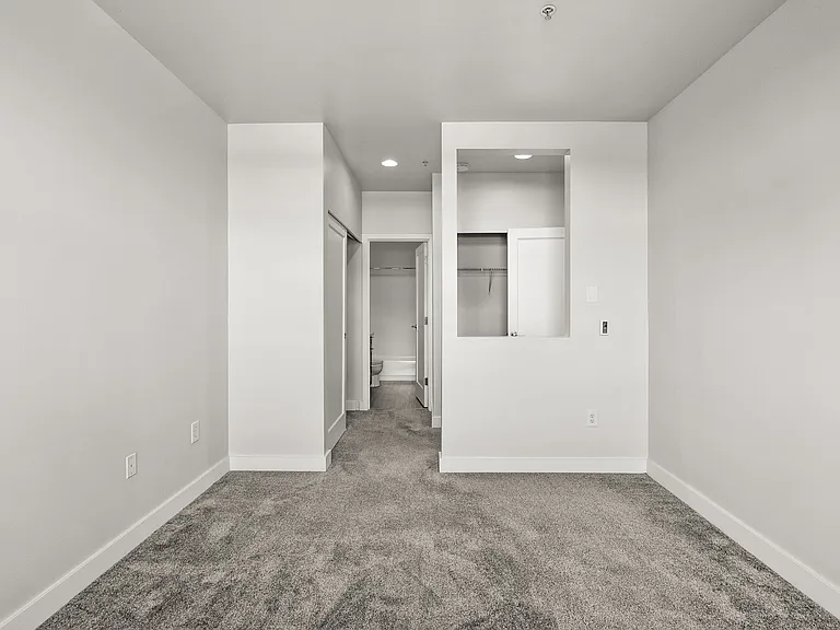 Theas Landing — Photo 85