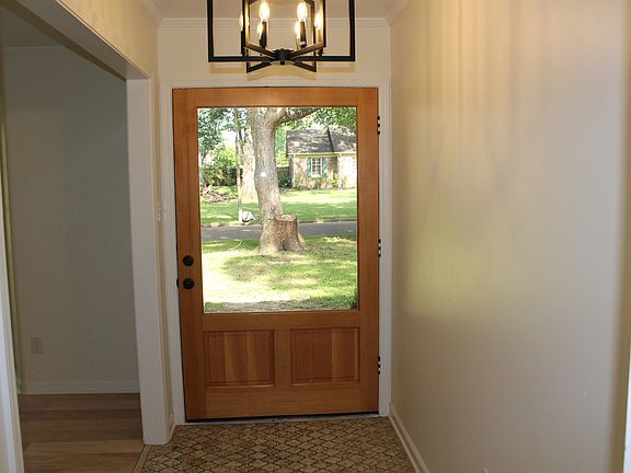 3rd image of 1667 Panoha Dr