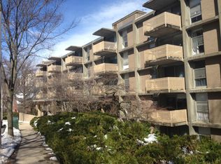 28 Gardner Rd #3D, Brookline, MA 02445