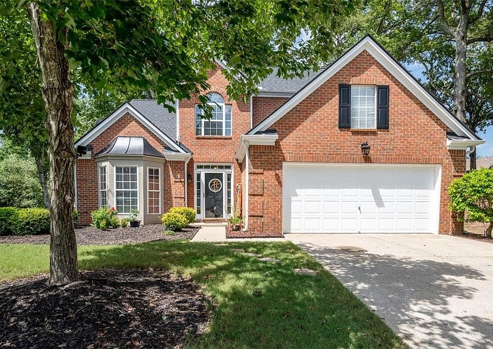 1st image of 279 Ivy Manor Dr NW