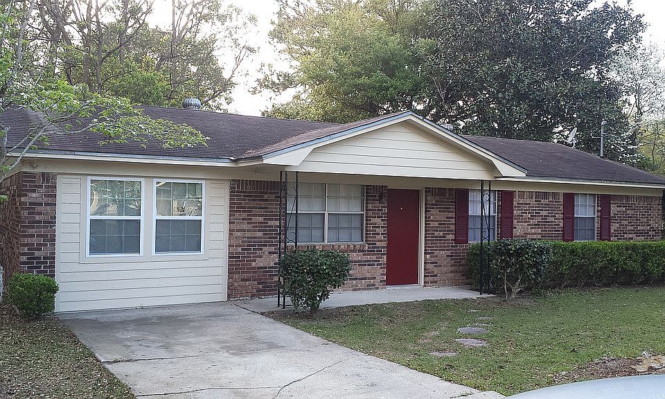 2nd image of 8434 Sandhill Rd