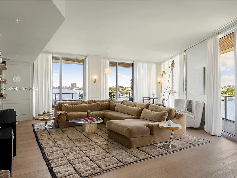 6800 Indian Creek Dr #4D — Photo 14
