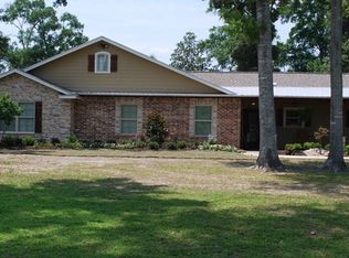 8327 Century Oaks Ln, Silsbee, TX 77656